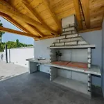Savin * Brodarica (Sibenik-Knin)