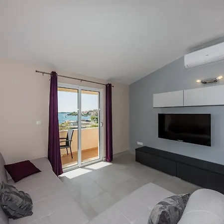 Apartman Savin *