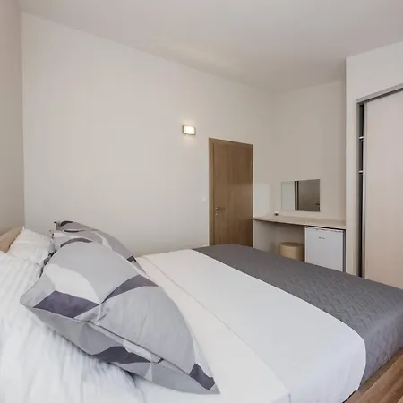 Apartman Savin *