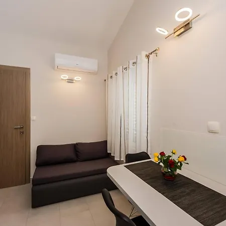 Savin Appartement *