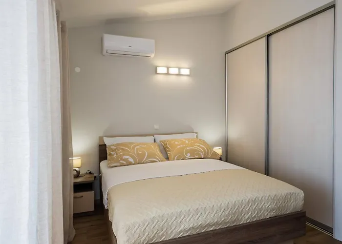 Apartman Savin Brodarica (Sibenik-Knin)